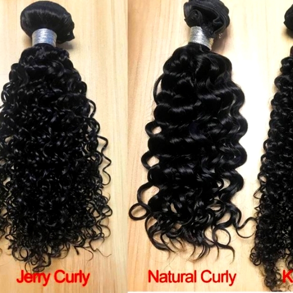 18" Curly Human Hair Extensions - Picture 2 of 3